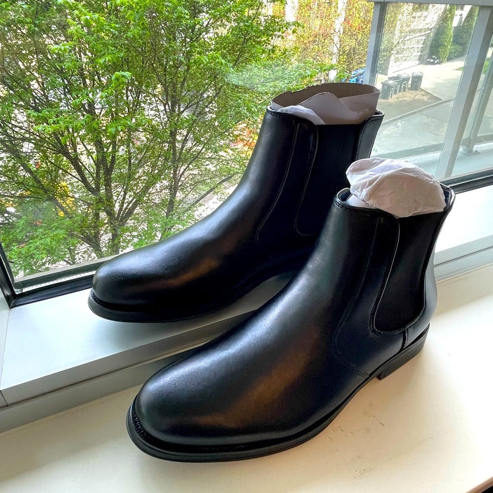 NEW ! ASHFORD BLACK DOCKER BOOTS